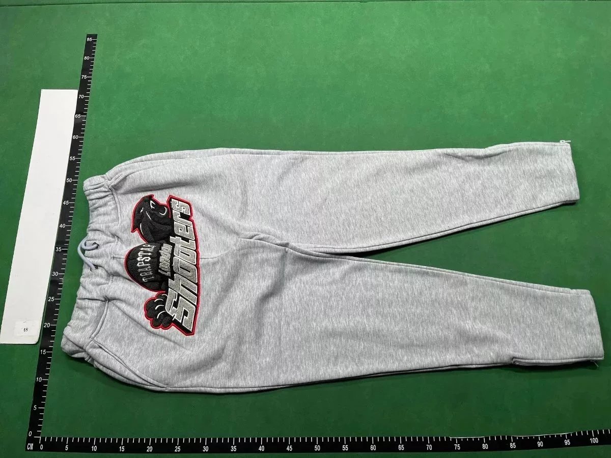 Trapstar Logo Embroidered Sweatpants Gray and Black - 3