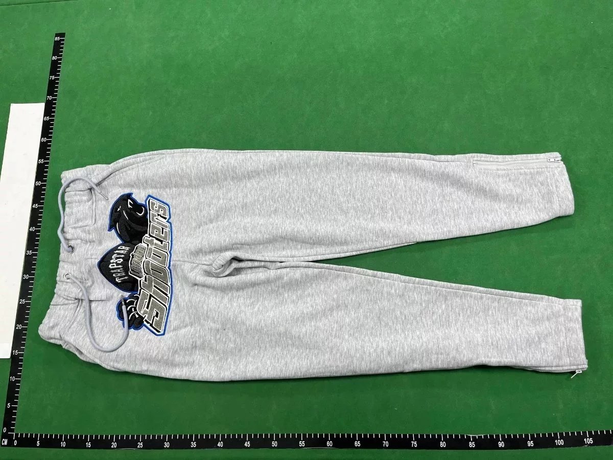 Trapstar Logo Embroidered Sweatpants Gray and Black - 7