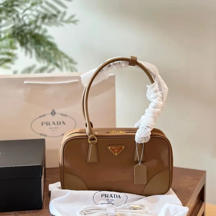 Prada Re-Edition 1978 Handbag