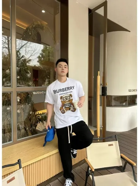 Off-White Pear Print Black T-Shirt - 5
