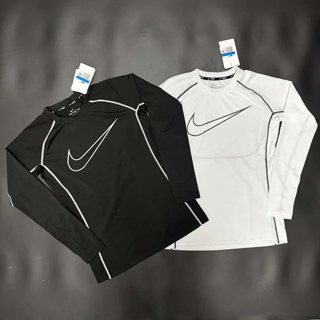 Nike T-Shirts Performance training T-shirt with contrast flatlock seams and oversized Swoosh product detail image 7