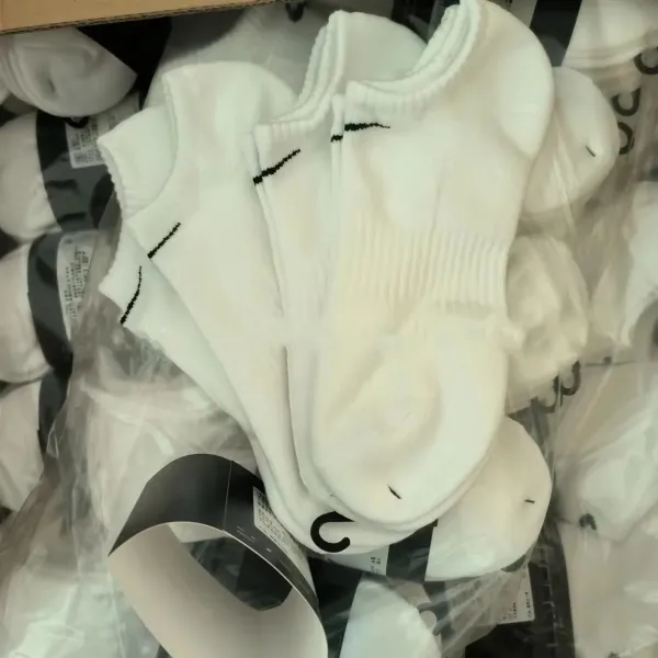 Nike Elite Crew NBA White Red Socks - 4