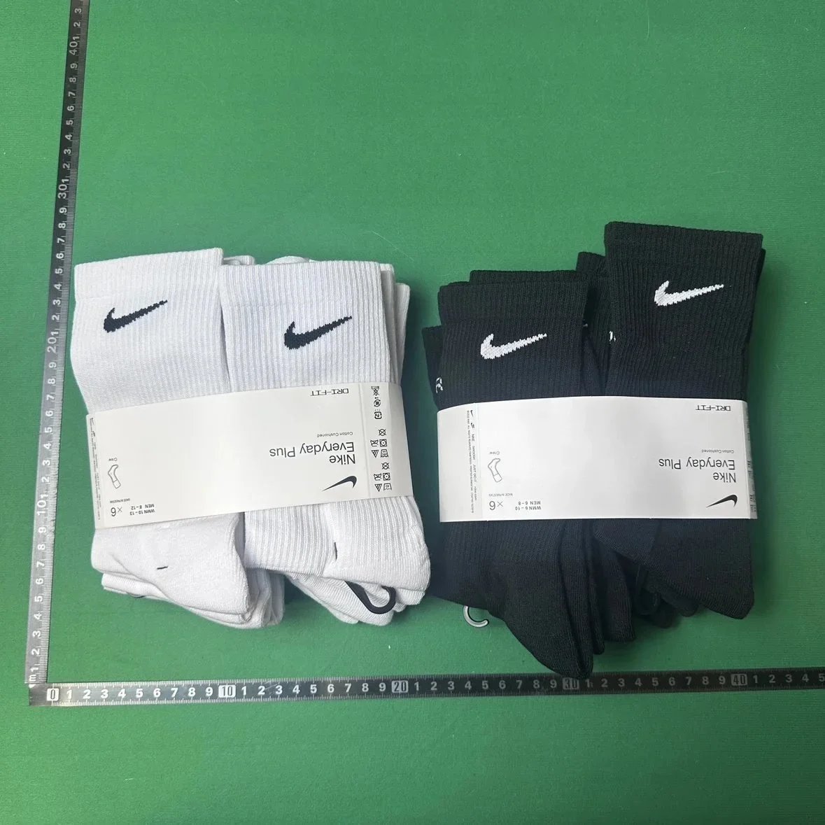 Nike Socks Dri-FIT crew image 2