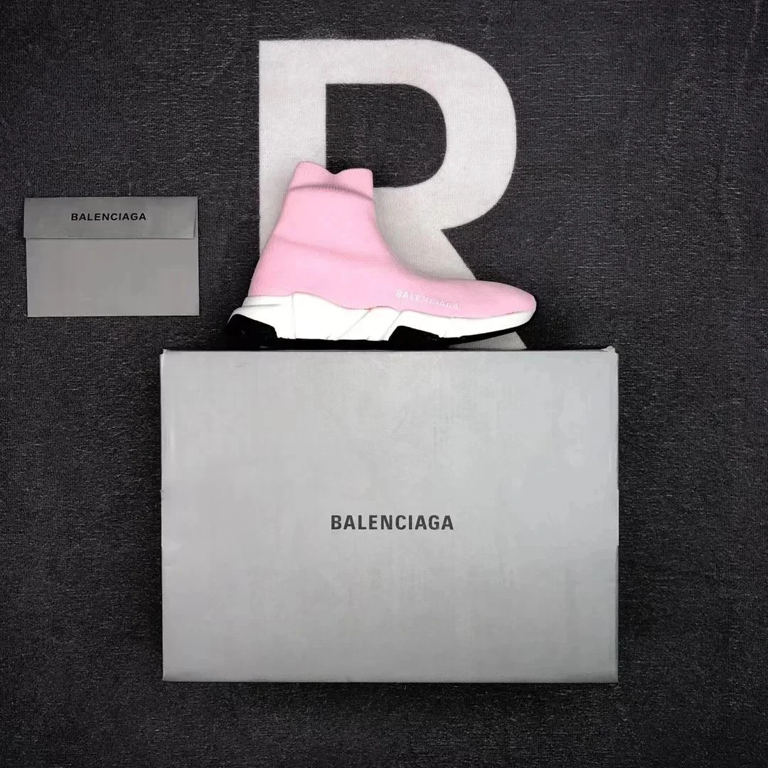 Balenciaga Speed Pin