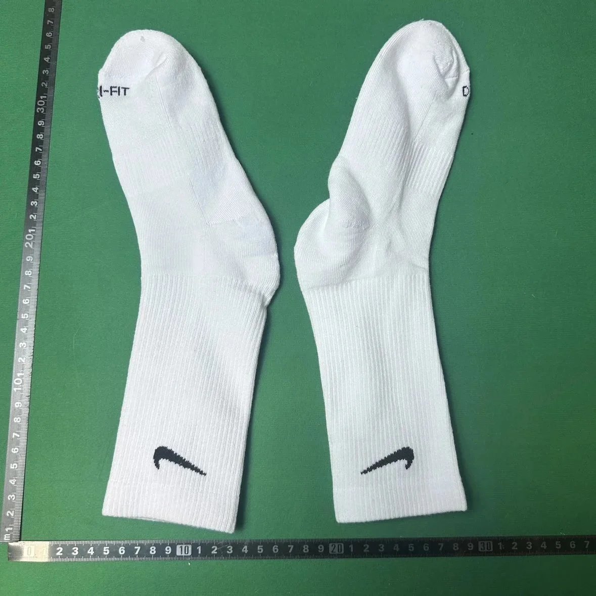 Nike Socks Dri-FIT crew image 6