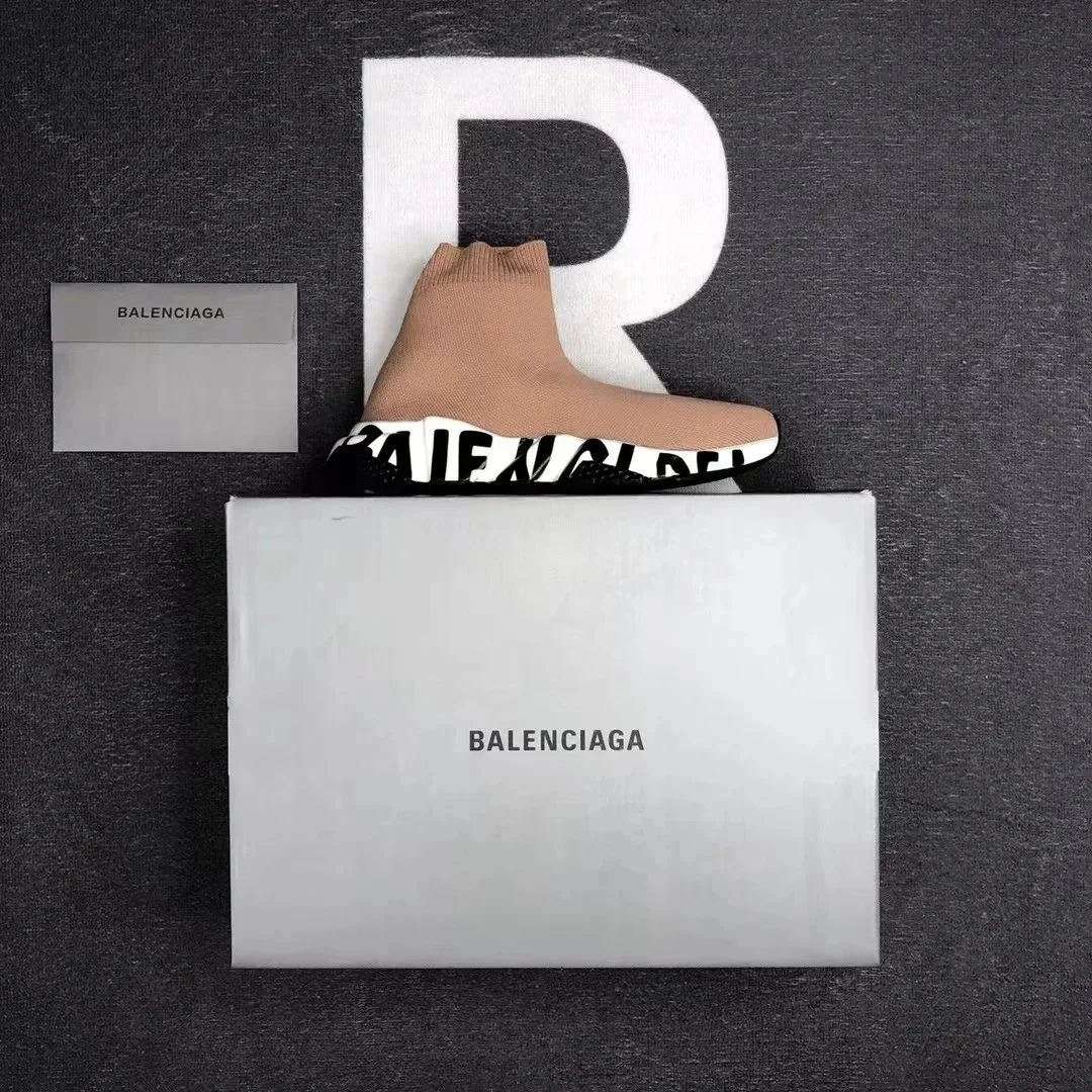Balenciaga Speed Bei