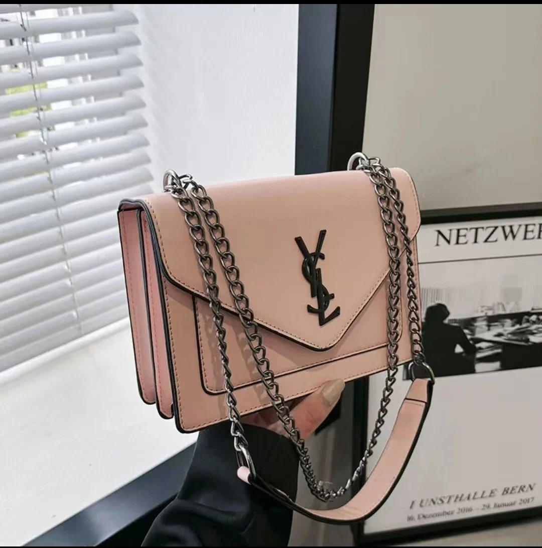 Chanel Shoulder Bags Quilted Flap Chain Bag — Pink