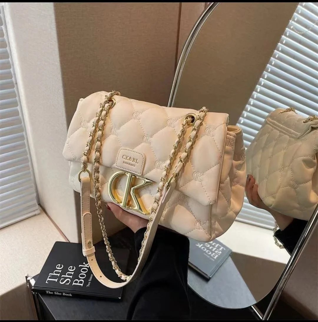 Chanel Shoulder Bags Quilted Flap Chain Bag — Off-white