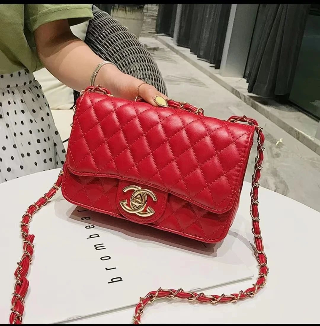Chanel Shoulder Bags Quilted Flap Chain Bag — Red 4