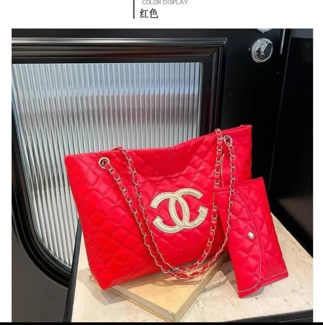 Chanel Shoulder Bags Quilted Flap Chain Bag — Red 3