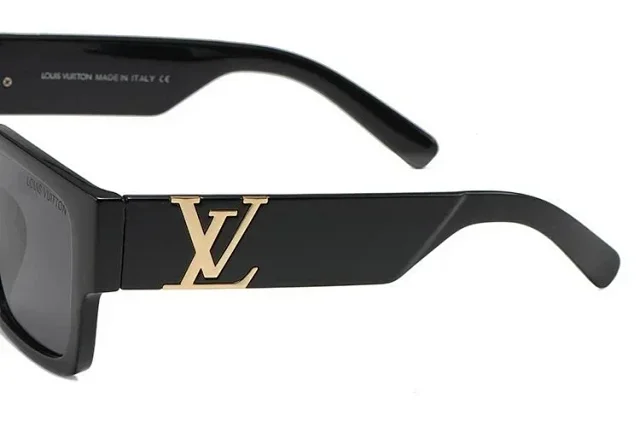 Burberry Eyewear Logo shield sunglasses and optical frames product detail image 8