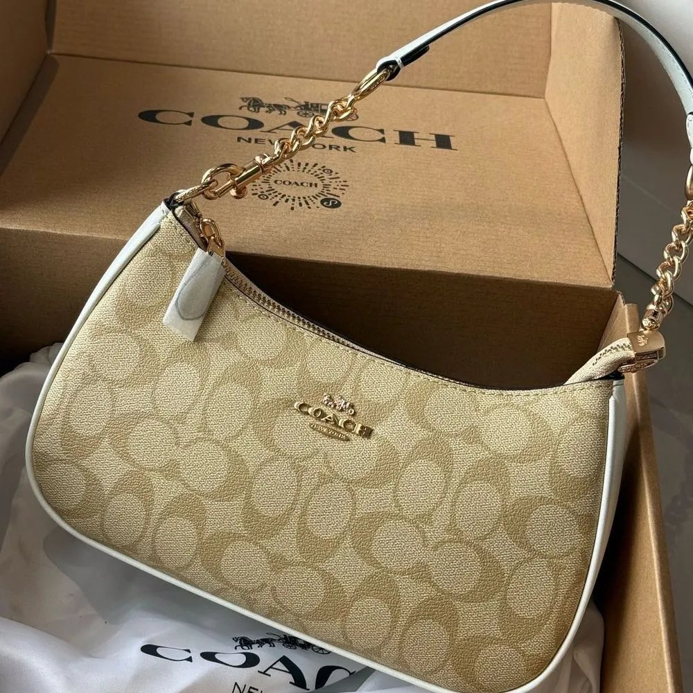 Coach Shoulder Bags Teri 25 chain bag — Khaki White Mailer Box