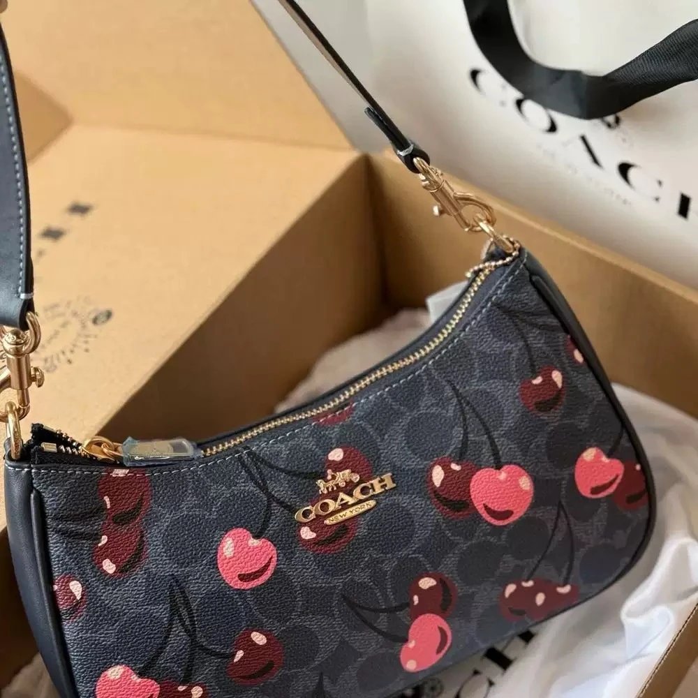 Coach Shoulder Bags Teri 25 chain bag — Cherry Blue, Paper Box