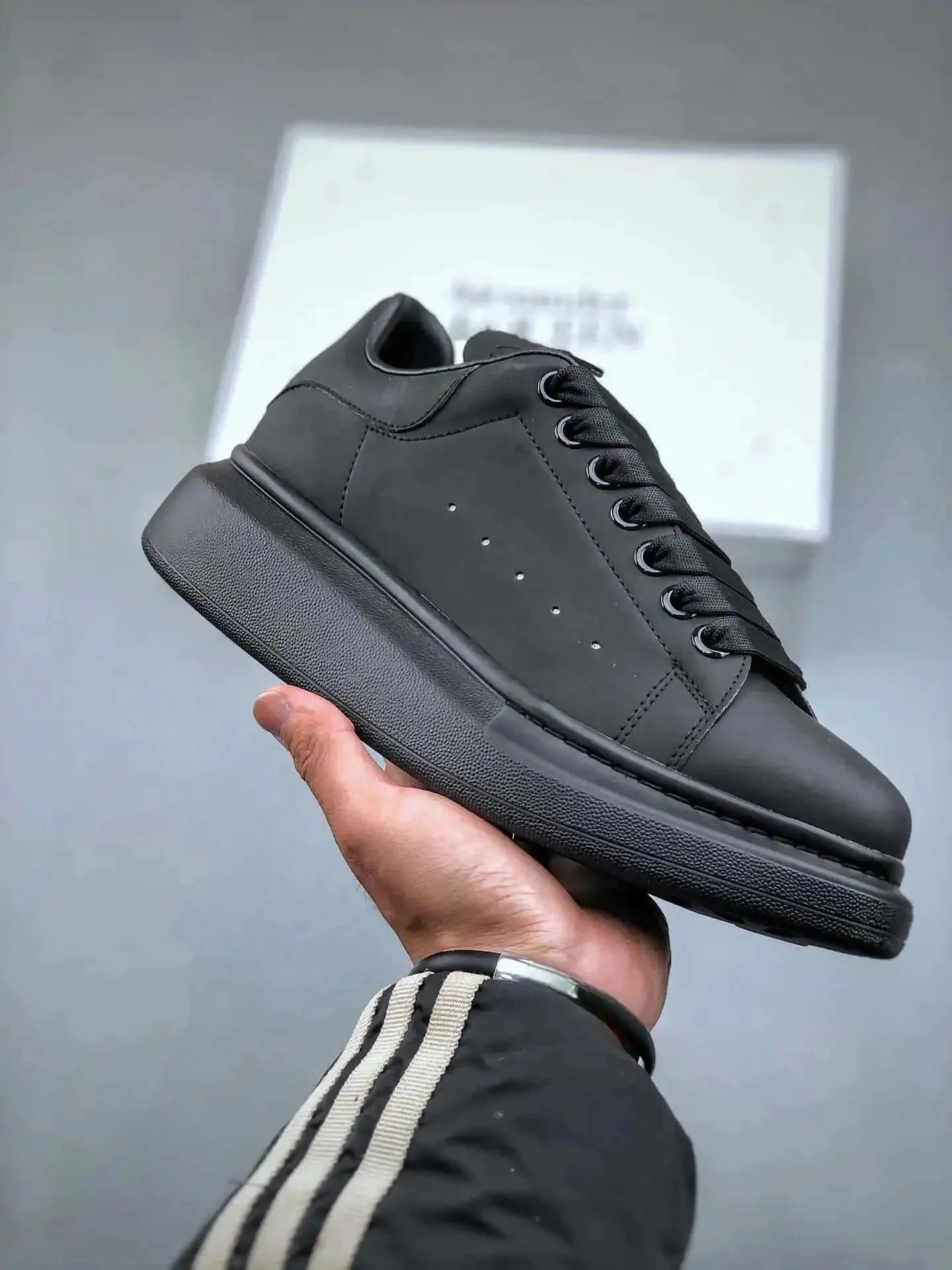 Alexander McQueen - 15/16