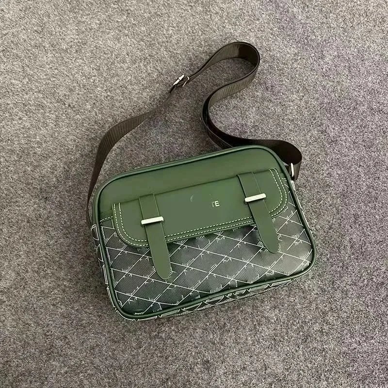 LACOSTE Leather bags & Loewe Leather bags - 20/40
