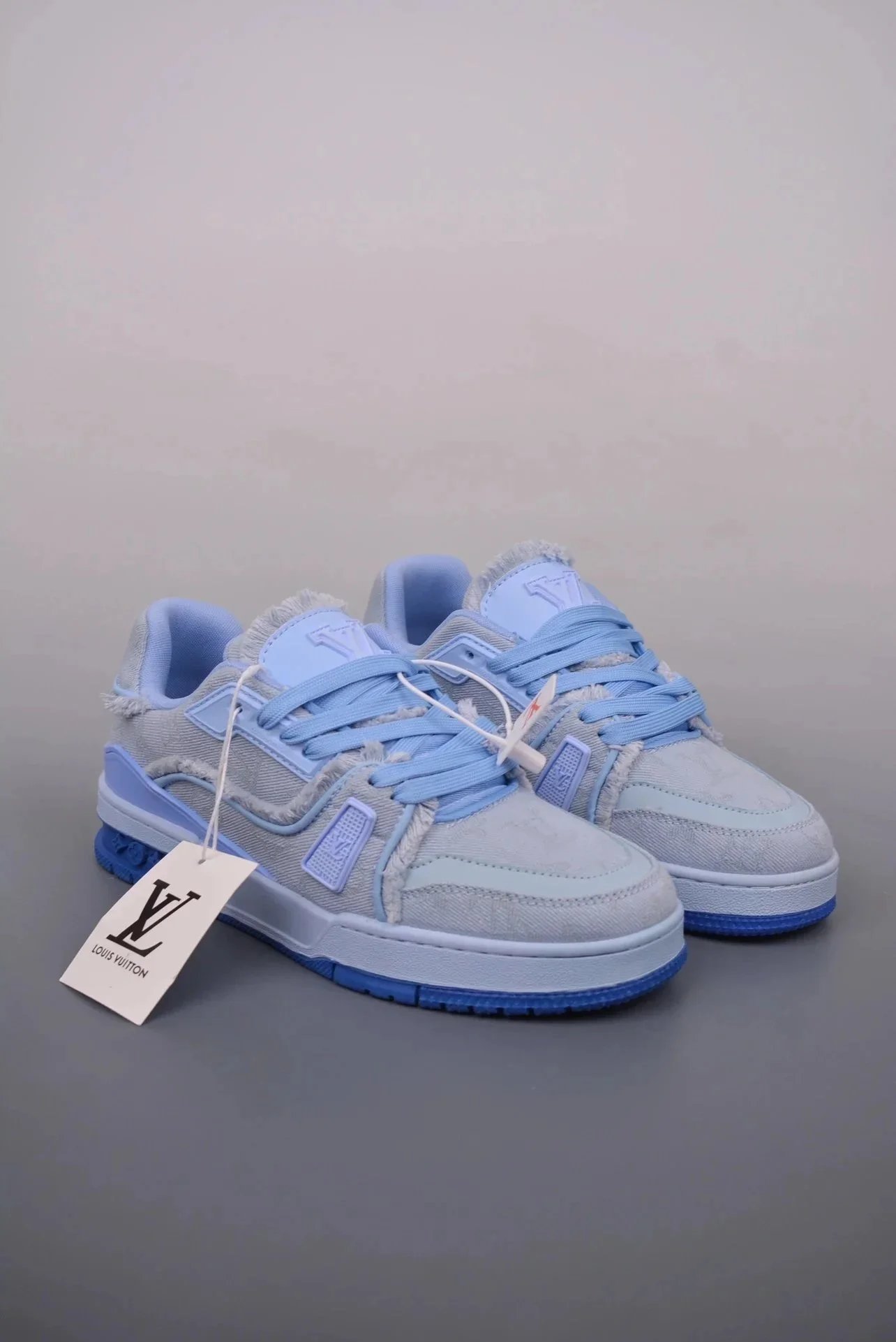 Louis Vuitton trainer - 9/28