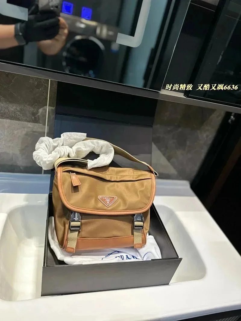 Louis Vuitton Bags - 9/41