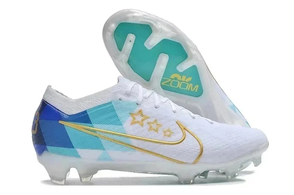 football shoes - 4/26