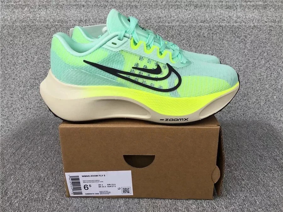 Nike Fly 5 - 9/13