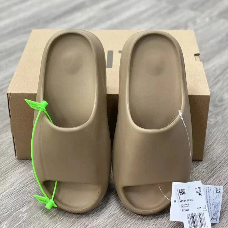 Yeezy slippers - 4/14