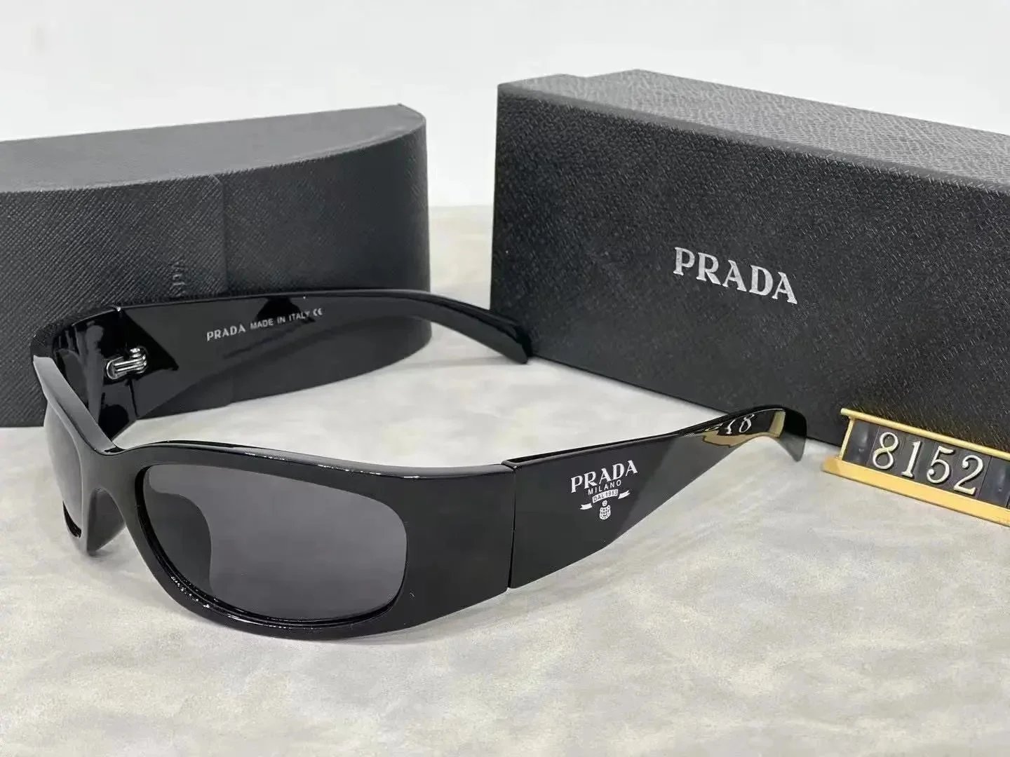 Louis Vuitton Sunglasses - 7/22