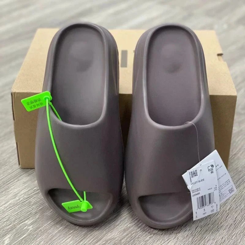 Yeezy slippers - 5/14