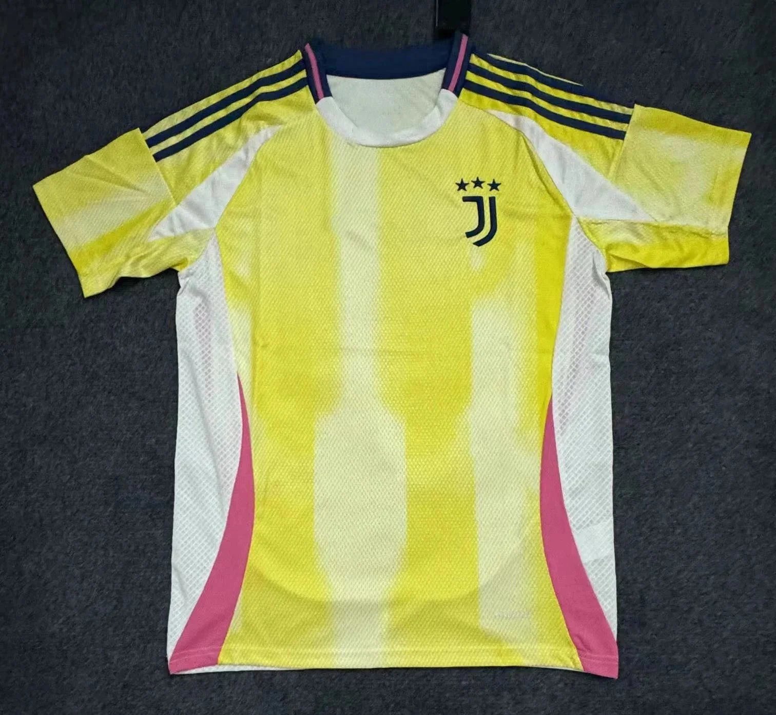 New Club Jersey - 26/38