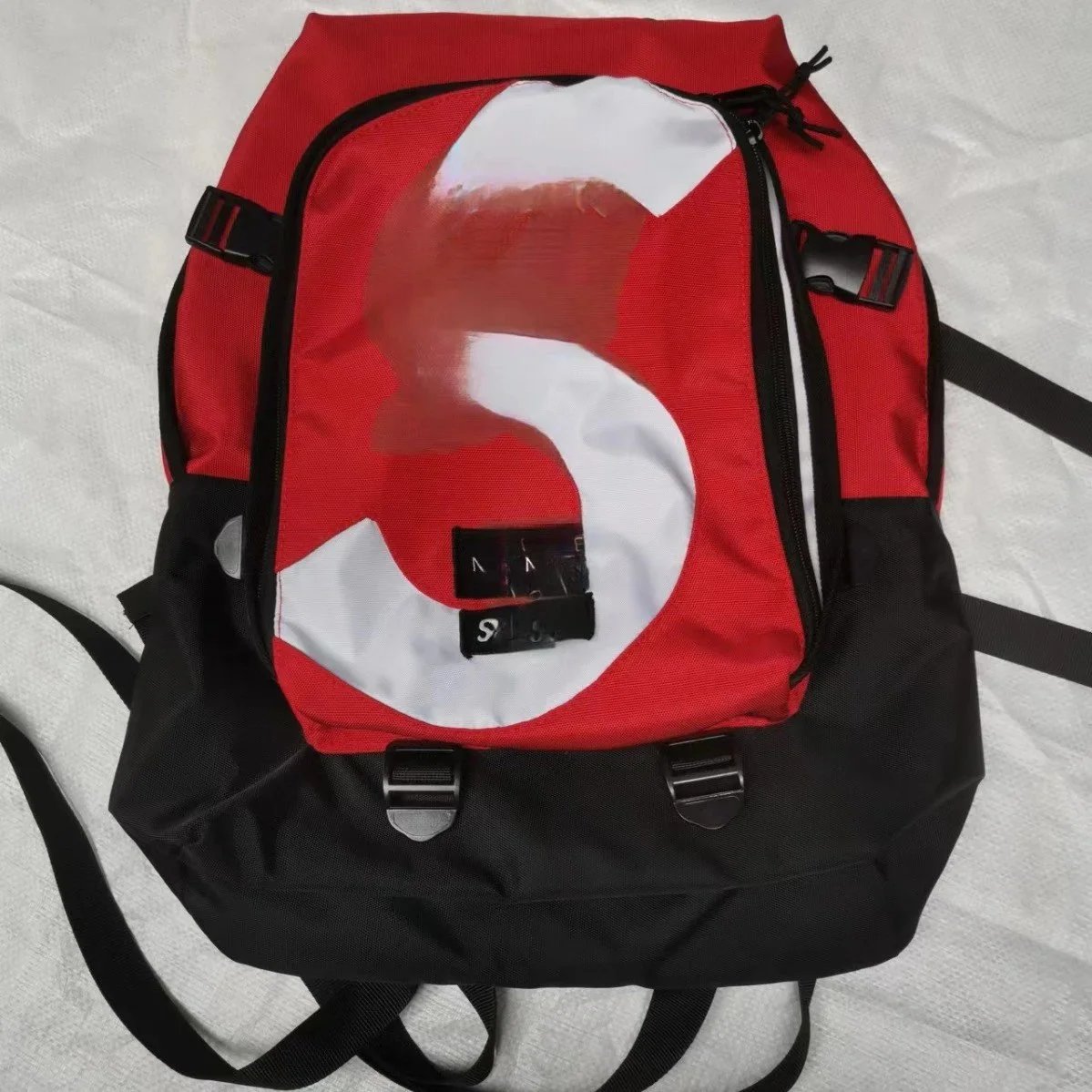 Supreme Bag - 7/11