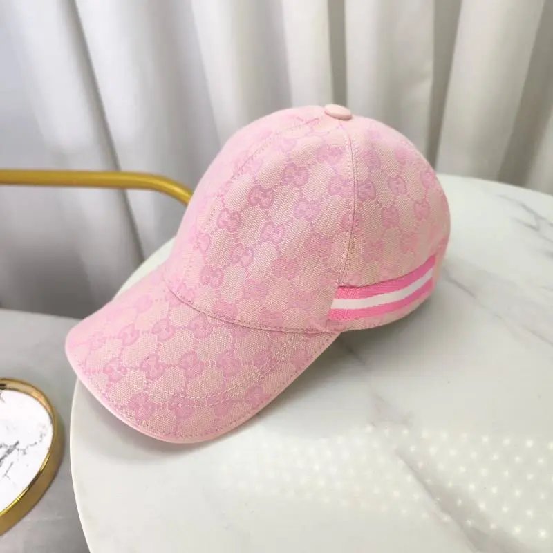 Gucci Caps - 34/34