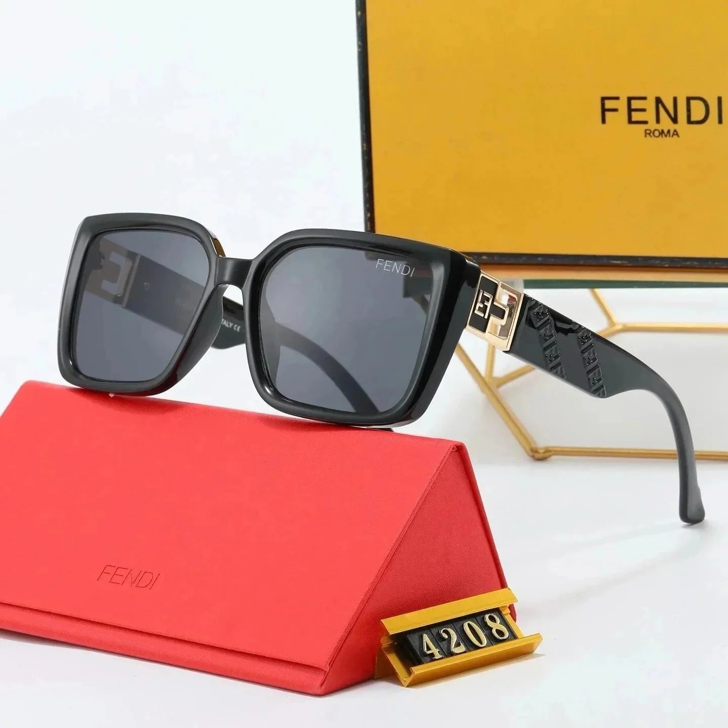 LV Sunglasses - 14/29