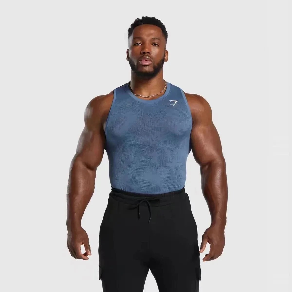 Gymshark vest/T-shirt/shorts/trousers - 31/36
