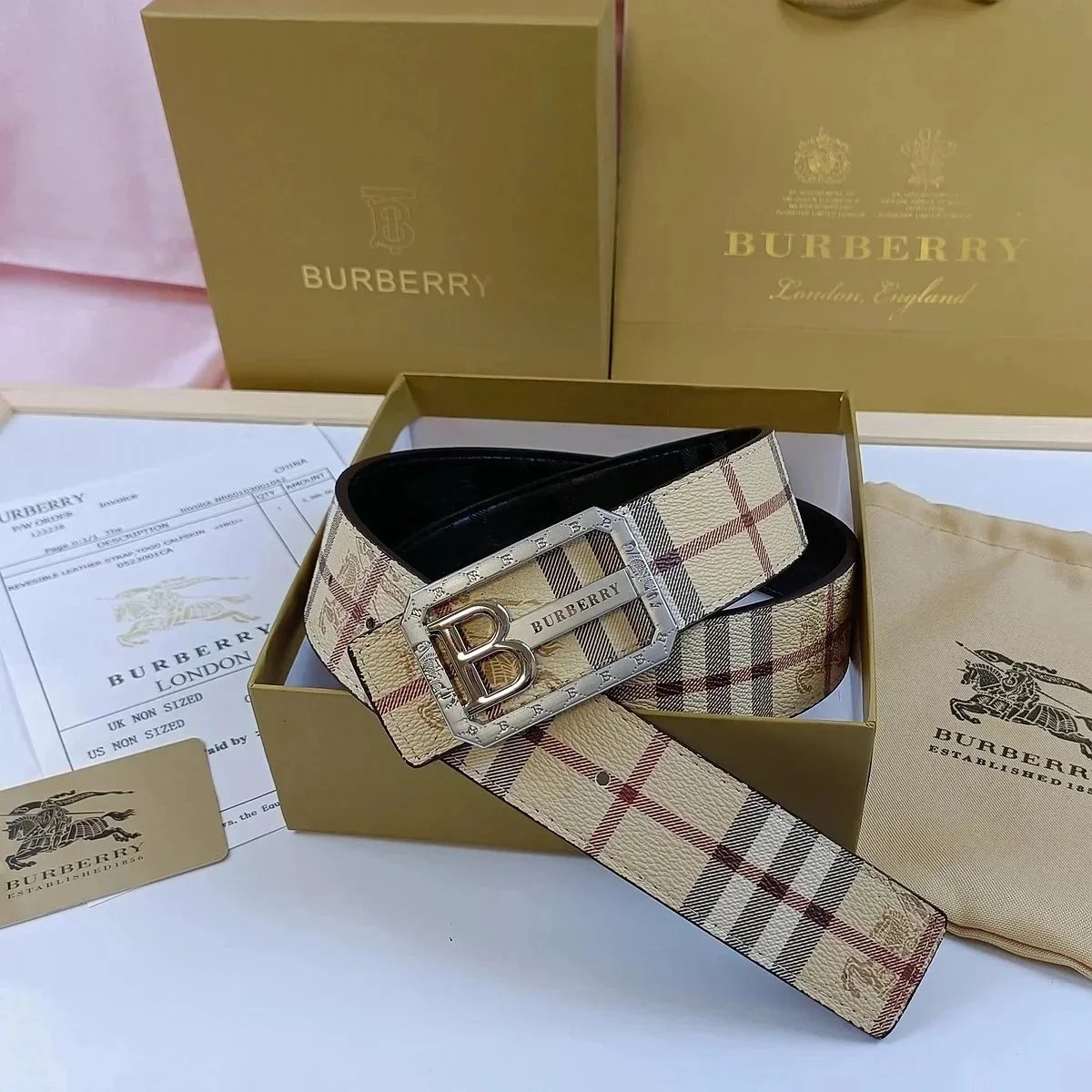 BURBERRY belt - 36/38