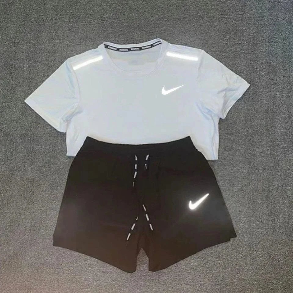 Nike Training T-Shirt Pants - 26/37