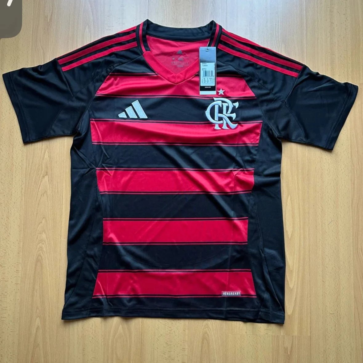 Club jerseys - 29/41