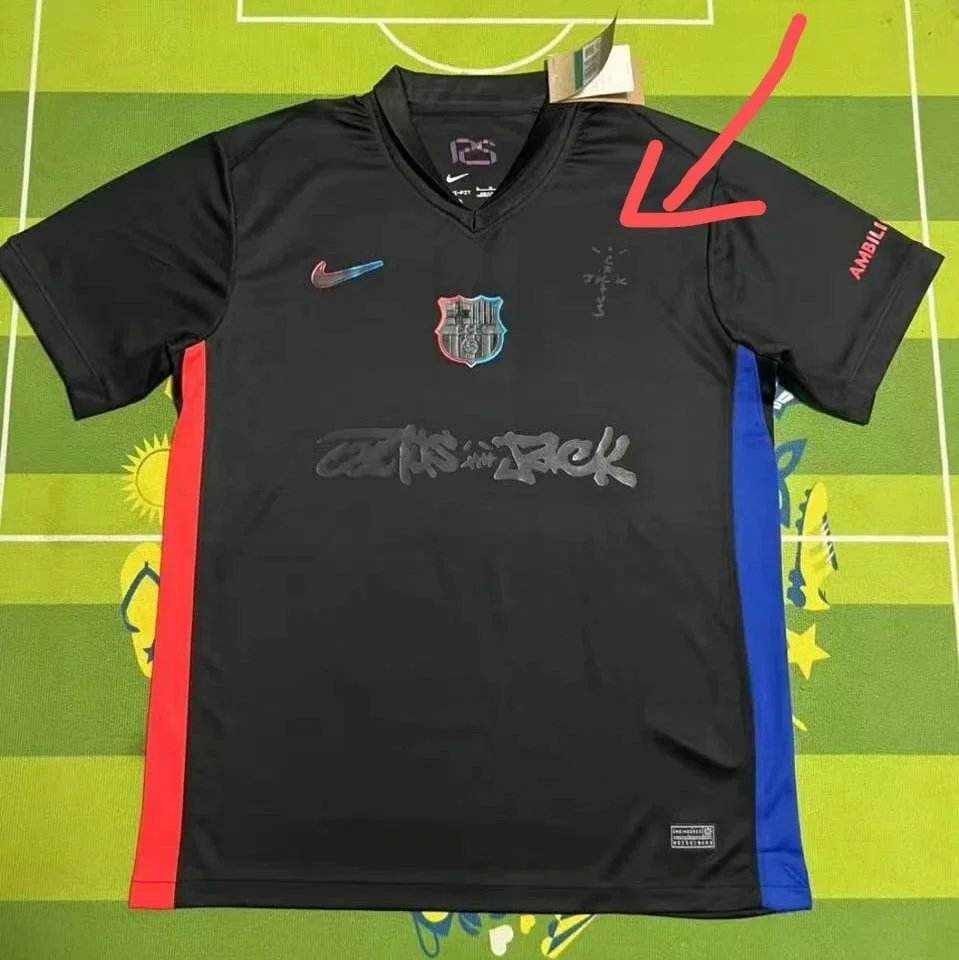 Club jerseys - 32/41