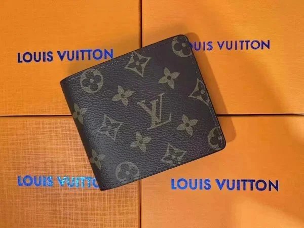 Louis Vuitton Wallet - 12/16