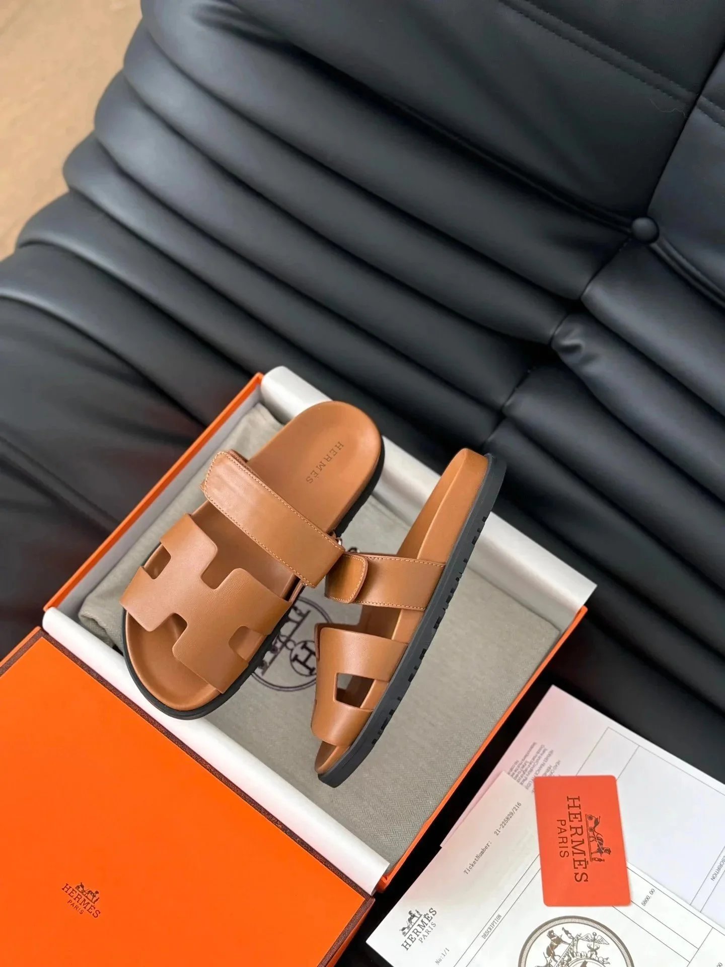 Hermes Slippers (37 STYLE OG) - 2/29