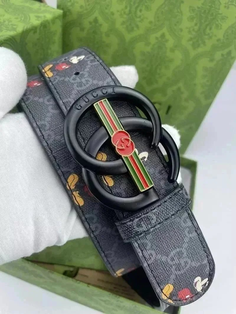 Fendi & Burberry & Louis Vuitton & Gucci belts (30+) - 8/41