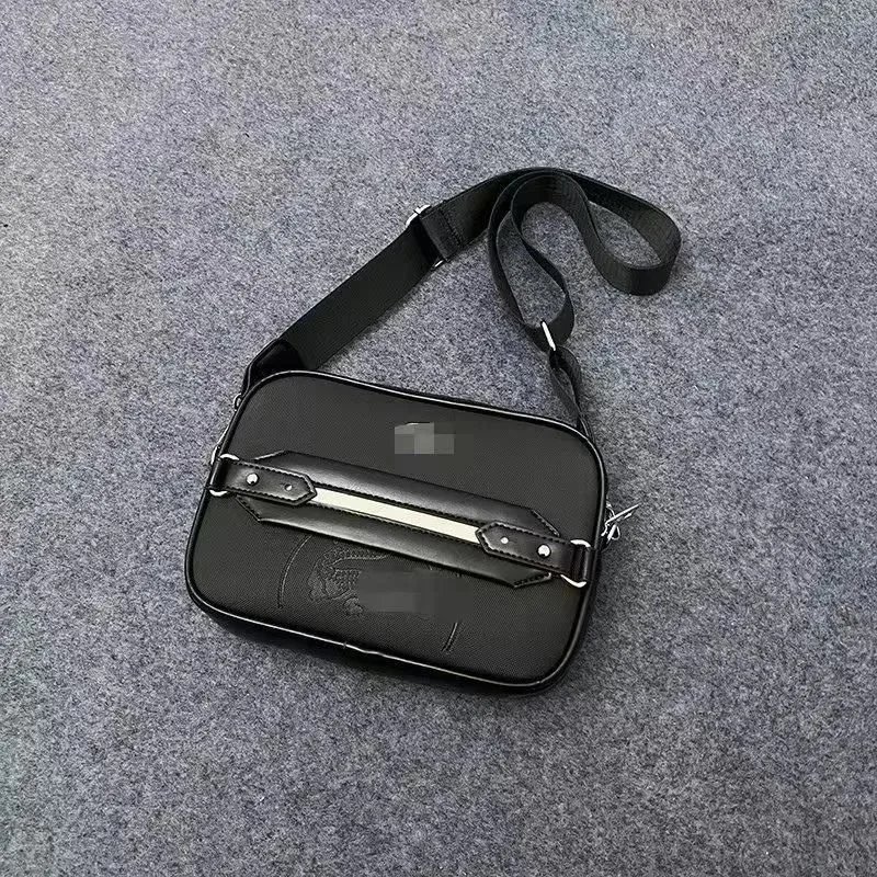 LACOSTE Leather bags & Loewe Leather bags - 17/40