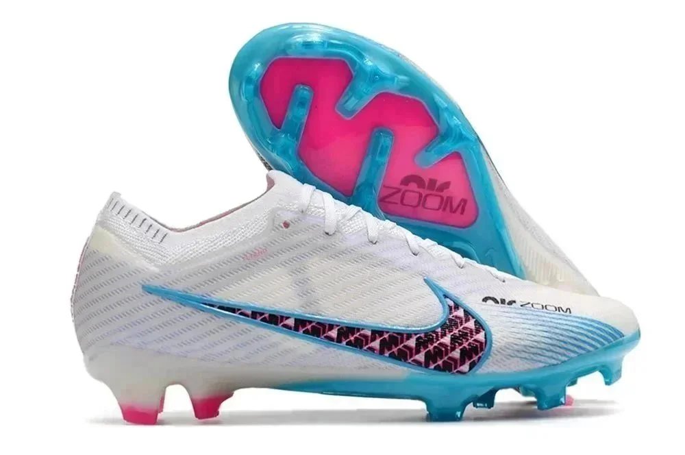 football shoes - 14/26