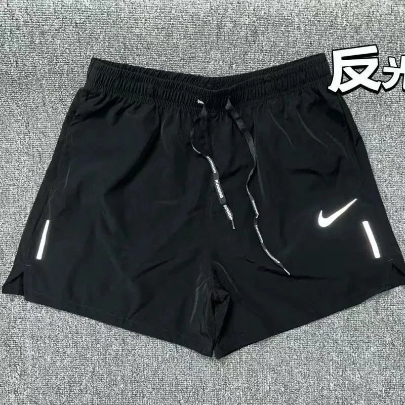 Nike Tee - 37/39
