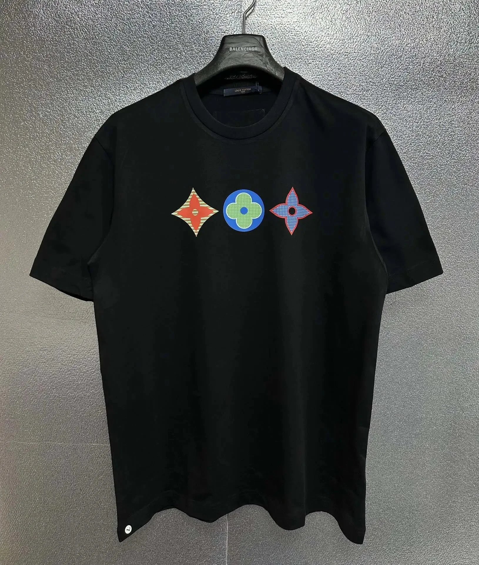 LV T-Shirt - 30/33