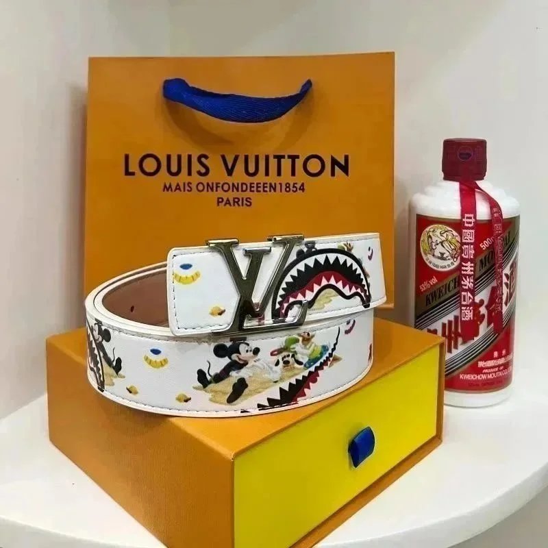 LOUIS VUITTON BELTS - 27/36