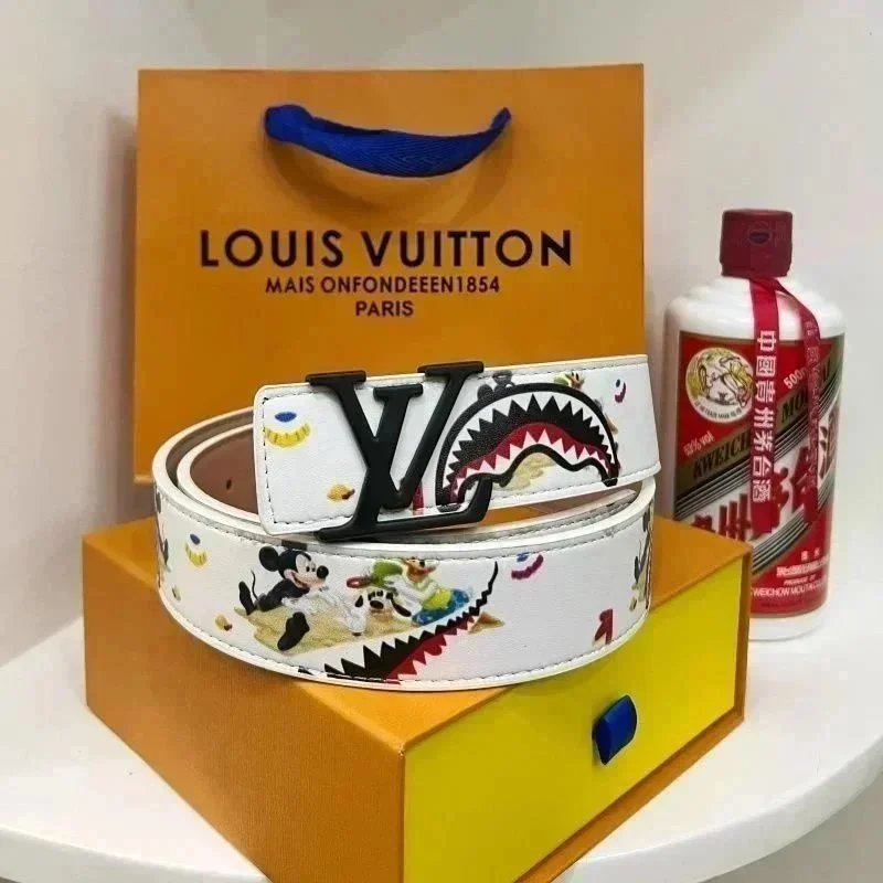 LOUIS VUITTON BELTS - 28/36