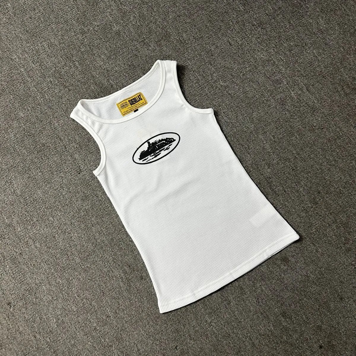 738 White [Men's