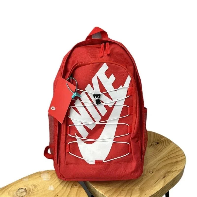 18 Red 006
