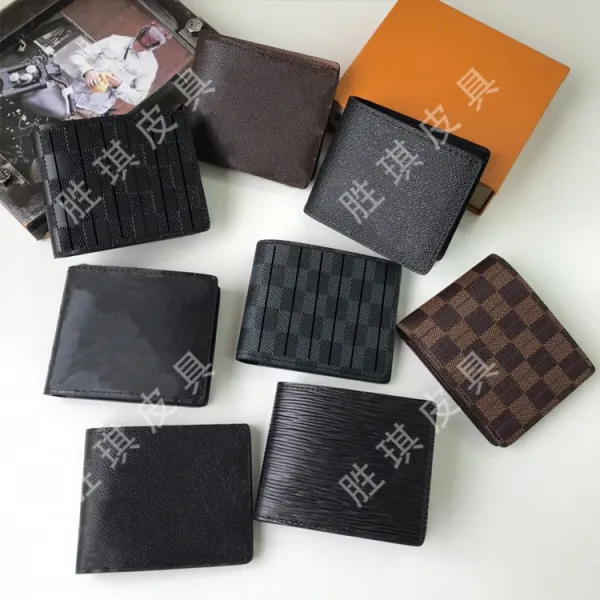 Design Short Wallet Black Grain Leather Wallet - 3