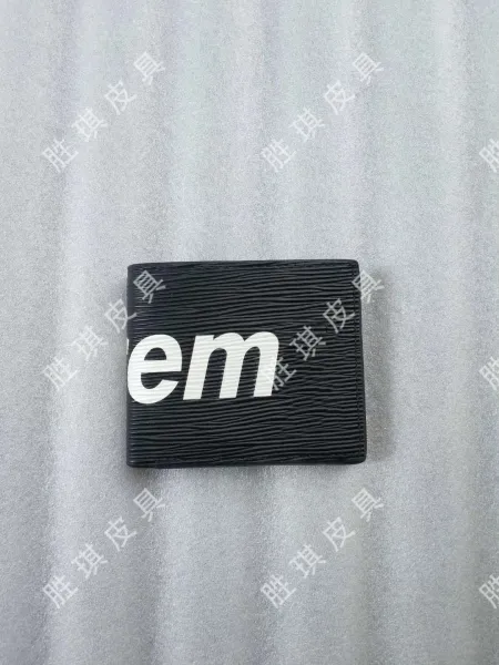 Design Short Wallet Black Grain Leather Wallet - 5