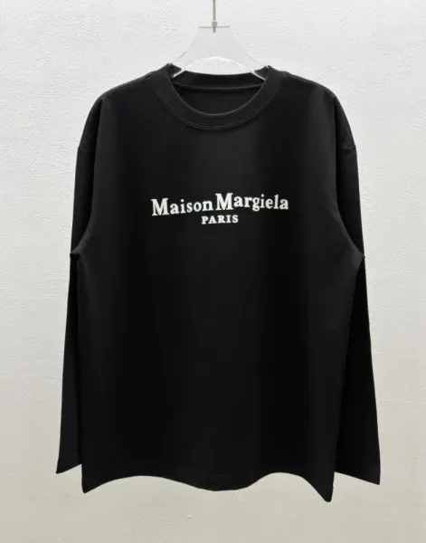 Maison Margiela Logo Print Black Oversized Long-Sleeve T-Shirt - 1