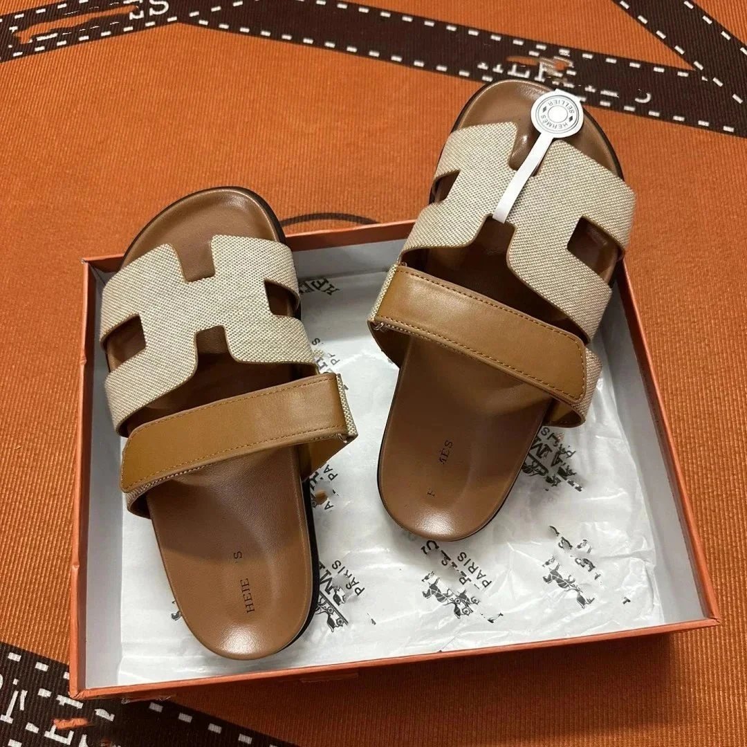 Hermes Hermès Oran Slide Sandals T-Shirt